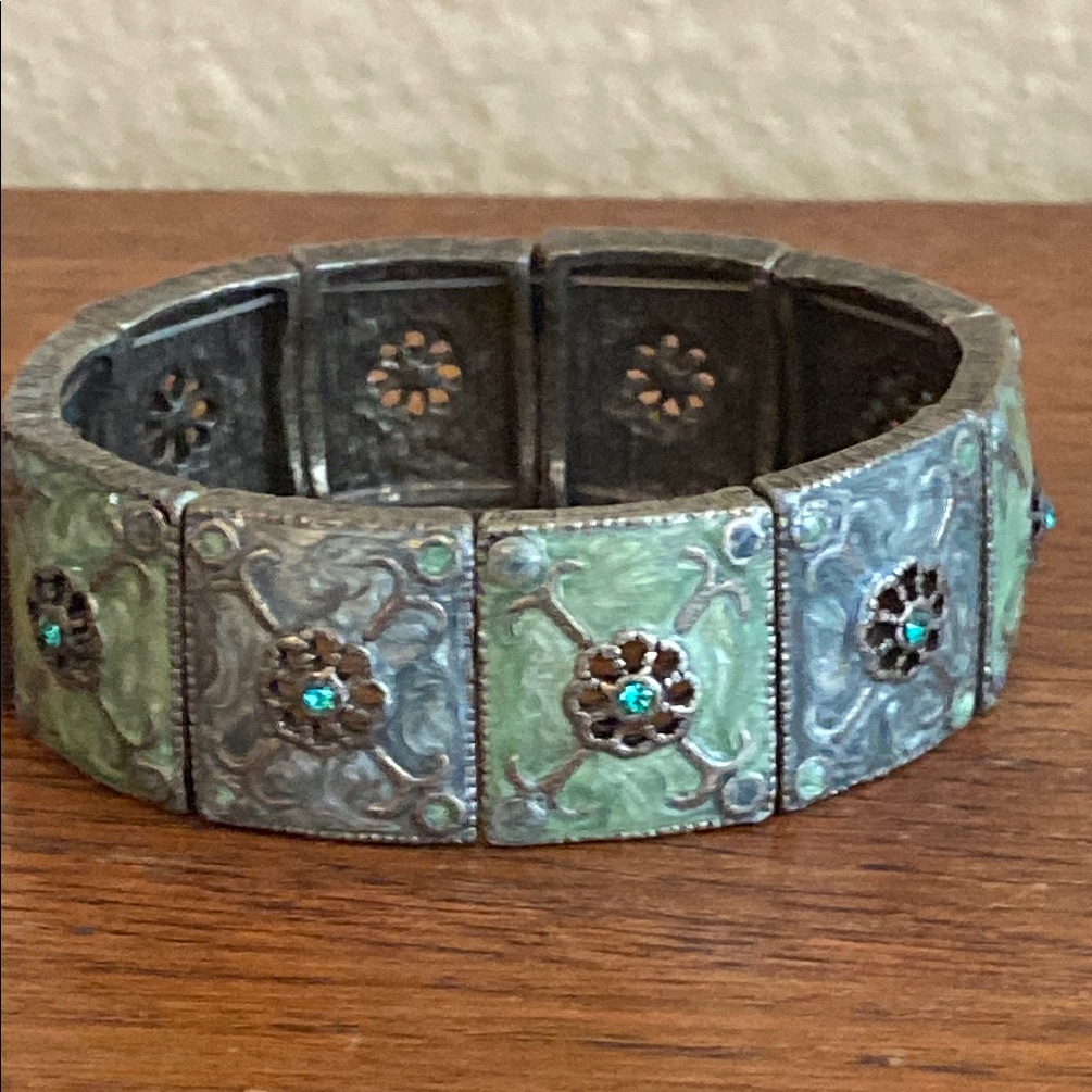 Vintage 90s Elegant Green And Silver Enamel Alloy Stretch Bracelet